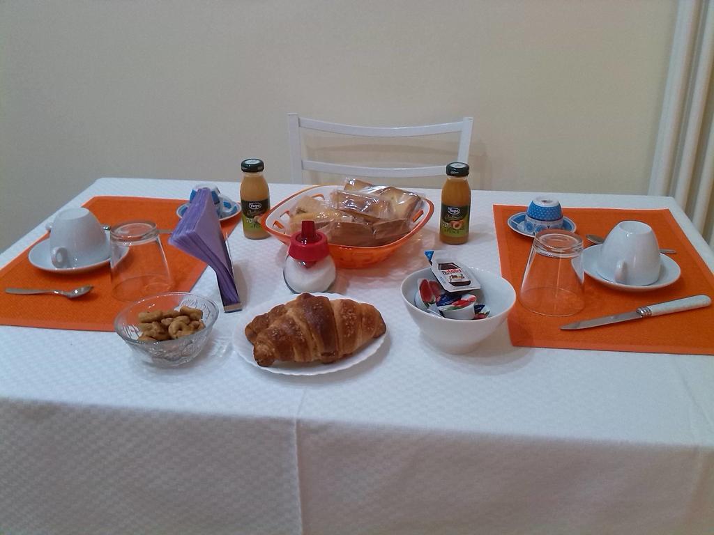 Bed and Breakfast Le Due Nicchie Матера Экстерьер фото
