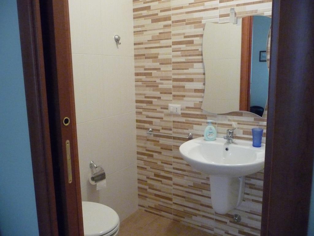 Bed and Breakfast Le Due Nicchie Матера Номер фото